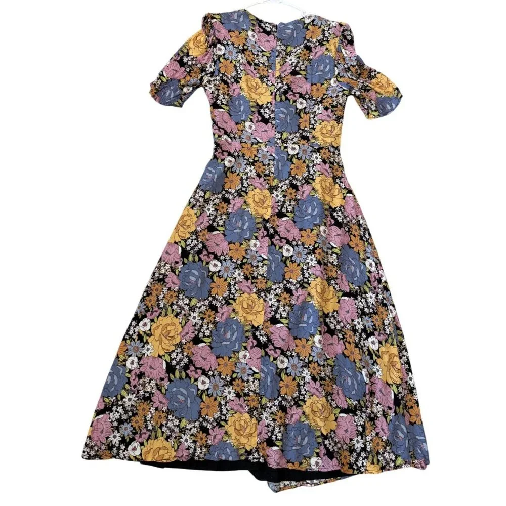 WAYF Floral Maxi Dress Front Tie Cutout Short Sleeves Multicolor Size M - Picture 4 of 6